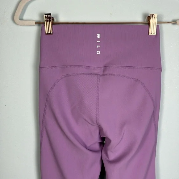 Wilo Lavender Rusched Ankle Leggings - Picture 7 of 8